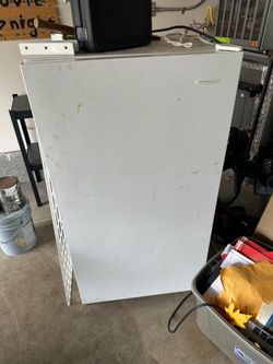 Frigidaire Freezer