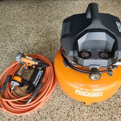 Air compressor, nail gun, and hose set