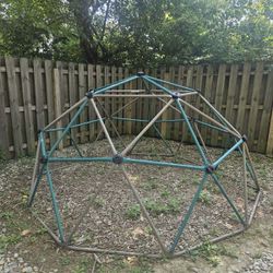 Lifetime Geodome Playground Climber