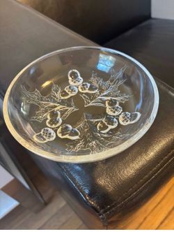 Clear glass mid-century 1950s serving dish