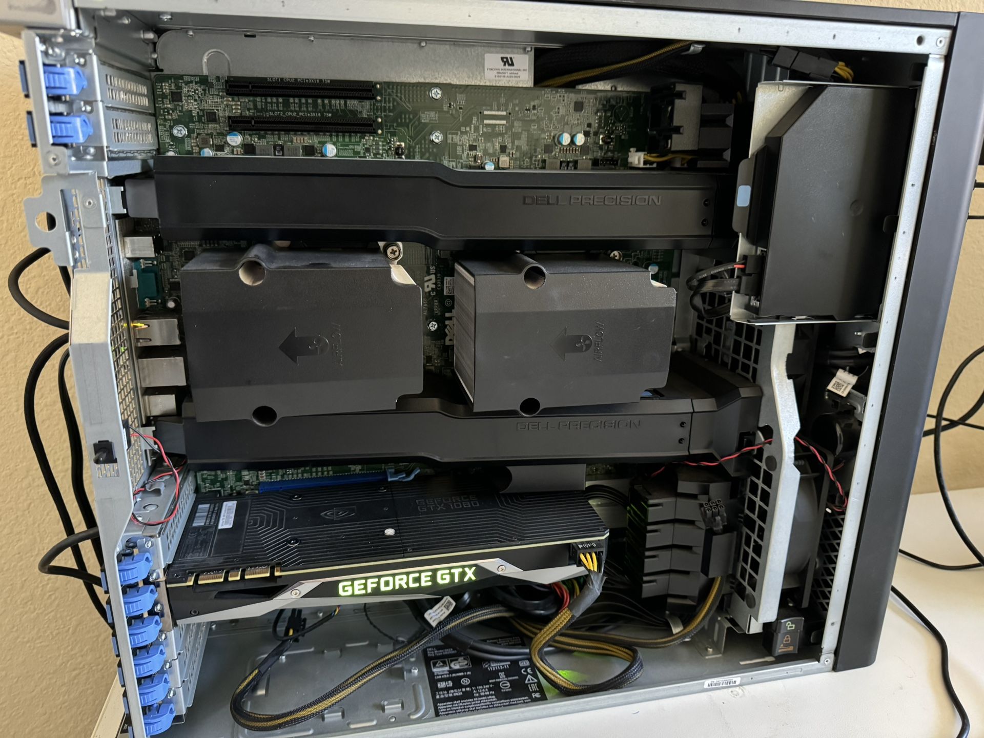 Dell Precision 7910 - 2x Intel Xeon E5-2695 V4 - 512GB DDR4 - Nvidia 1080 Founders - 1300w PSU