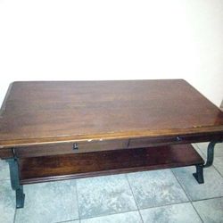 3 Living Room Tables