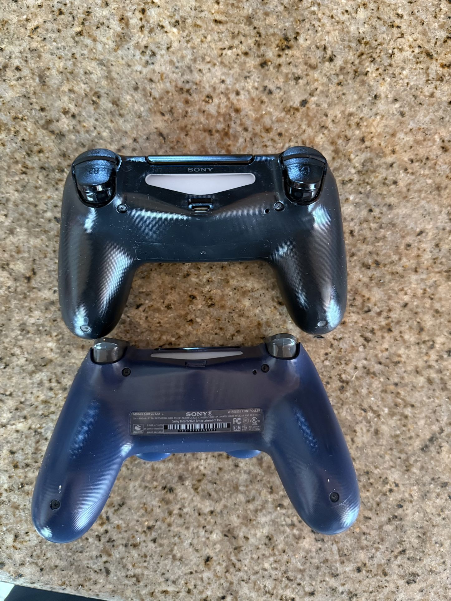 PS4 Controllers 