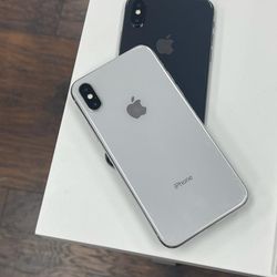Apple IPhone X Unlocked - PAYMENTS AVAILABLE With $25 DOWN