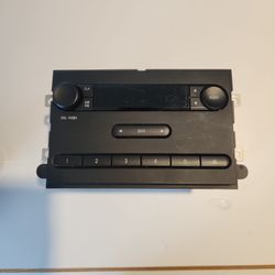 2012 Ford Radio