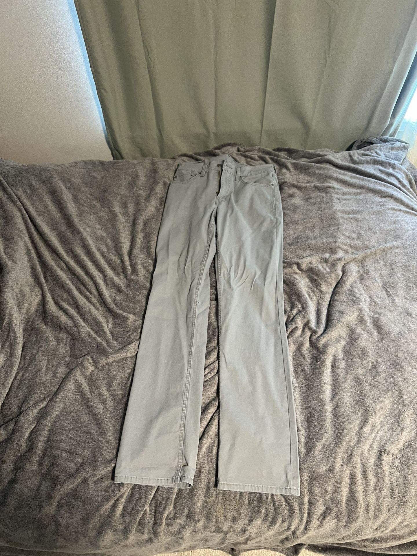 Levi denim 514 32x36 Grey