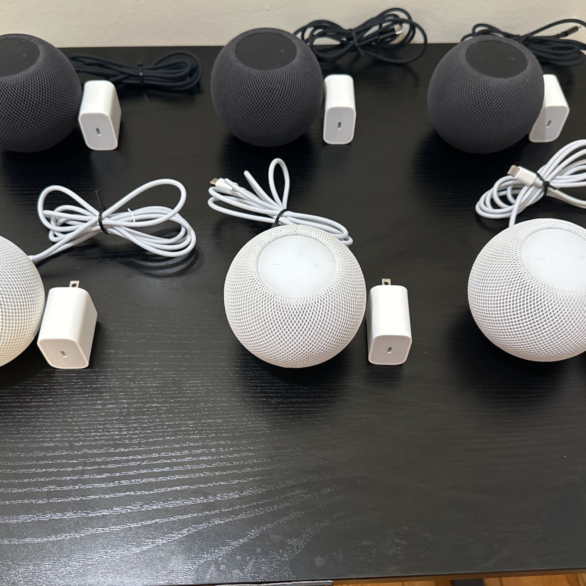 6 Mint Condition Apple HomePod Mini Speakers