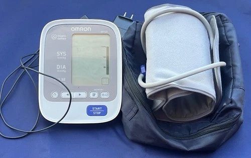 Omron 7 Series Blood Pressure Monitor With Cuff