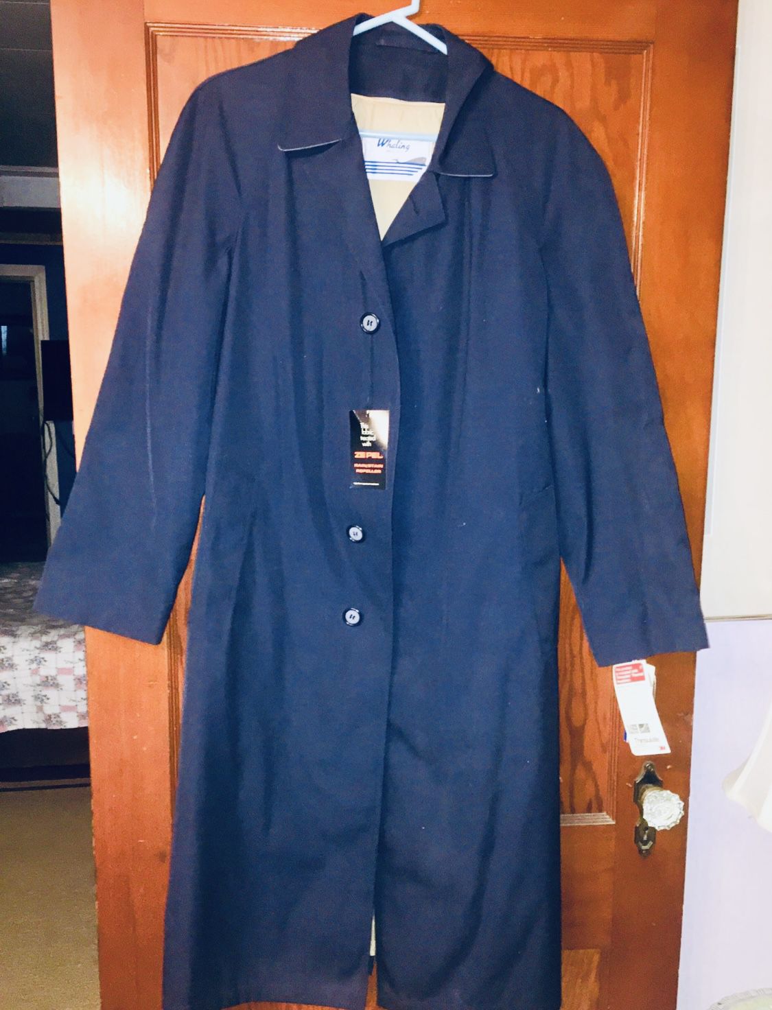 TRENCH COAT FULL LENGHT RAIN/SNOW  By WHALING COMPANY - NEW SLL TAGS STILL ATTACHED SIZE 36 REGULAR IN NAVY BLUE RAIN REPELLENT THIN-INSULATED  