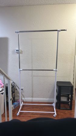 Clothing rack