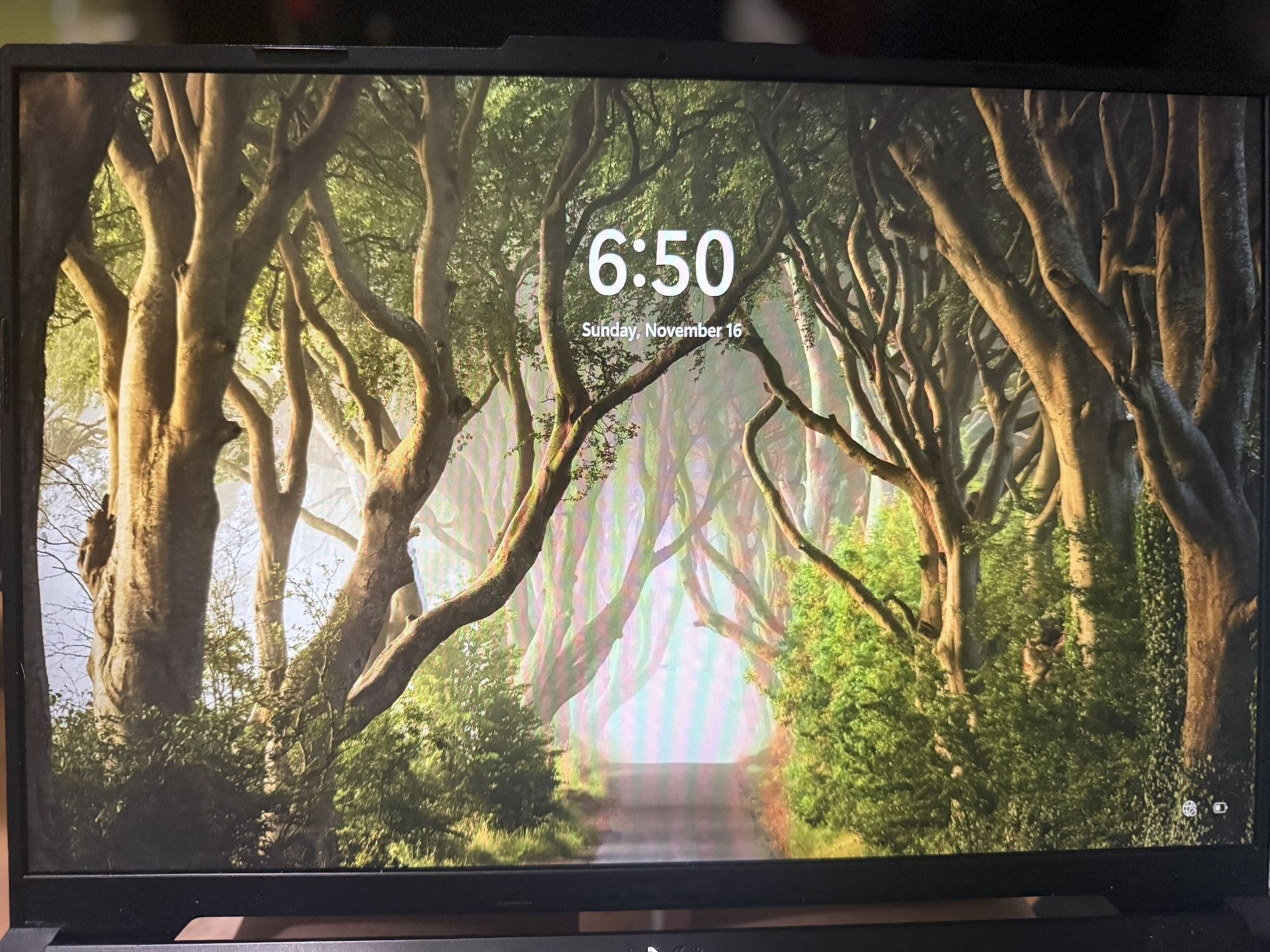 Asus 16  165 Hz Risen 7