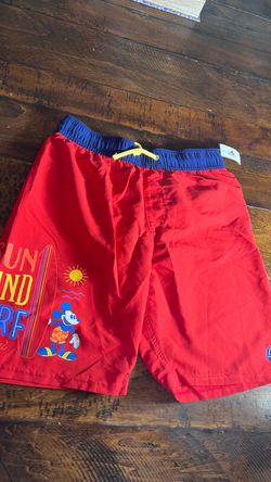 NEW Disney AULANI Resort Mickey Mouse Swim Trunks; size Large