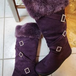Purple Comfi Warm Boots With Bling Rindstones
