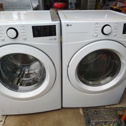LG Washer And Dryer Gas Set