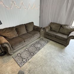 3-seater couch and loveseat set