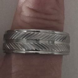 Mens New Ring