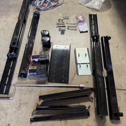 Ultra-Fab 39-941705 PowerTwin II-30" RV Stabilizer