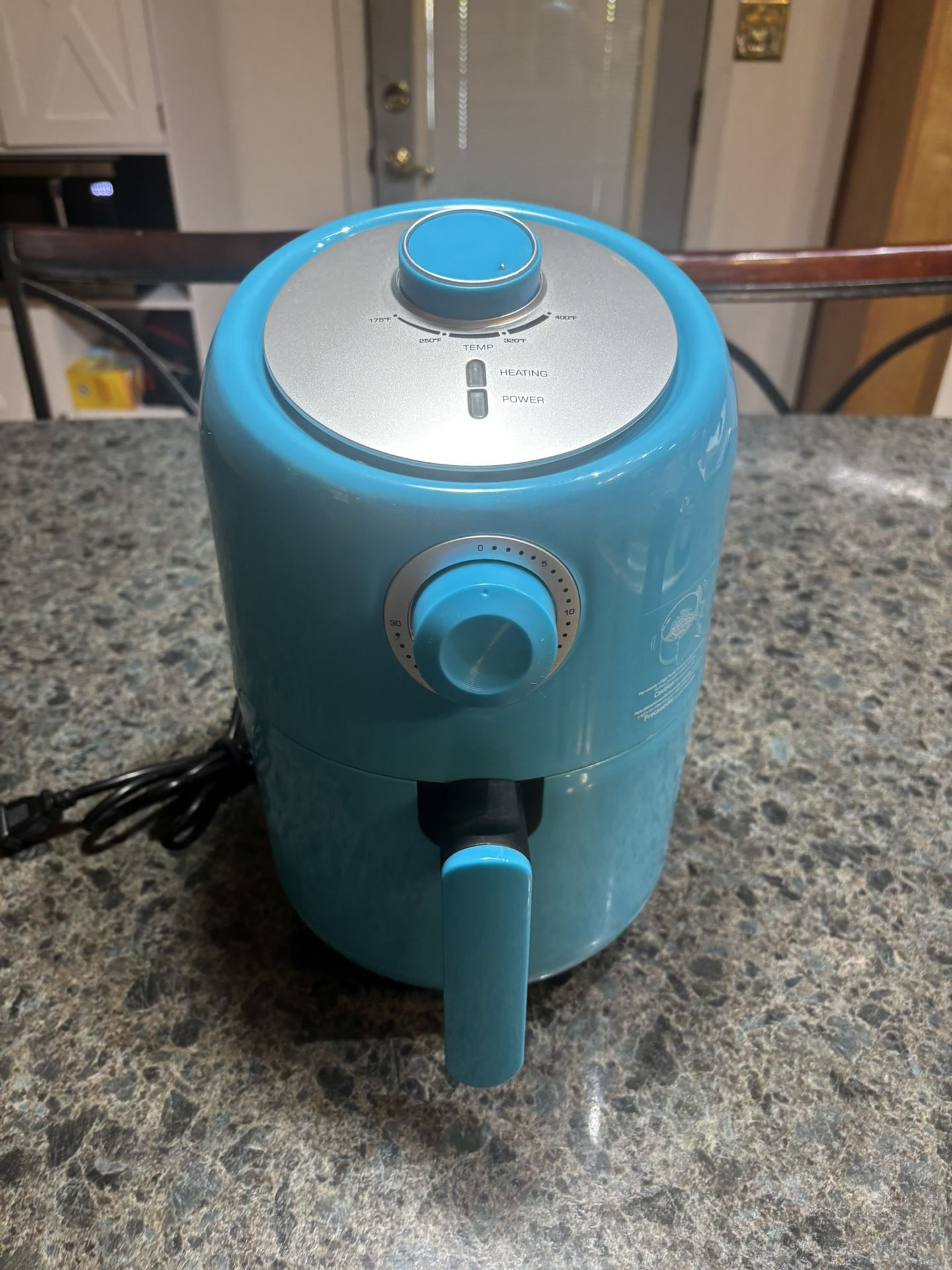 Farberware Oil-Less (Air) Fryer (1.9 quart)