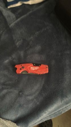 Milwaukee Blade