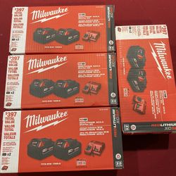 Milwaukee Batteries M18 With Chargers ( 8 Batteries 5.0 Ah + 4 Chargers) 