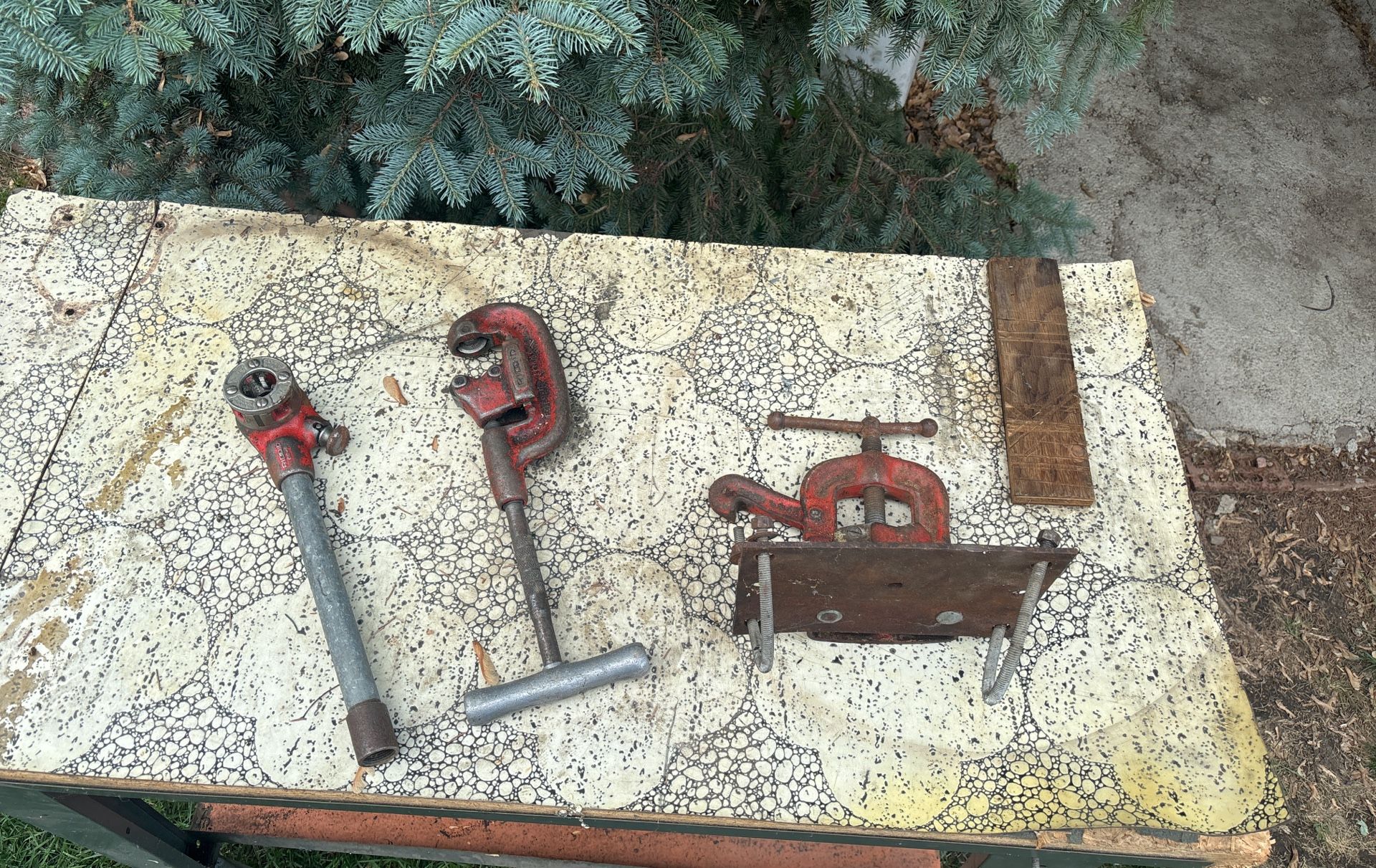 RIDGID pipe cutting tools
