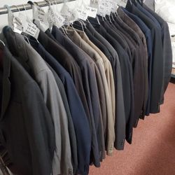 20 expensive vintage wool suits..size  44R. 3 free blazers
