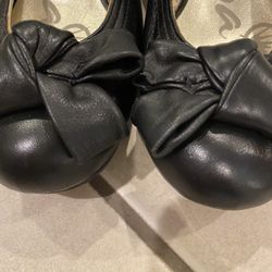Women ,Black Leather Shoes  ,size 6