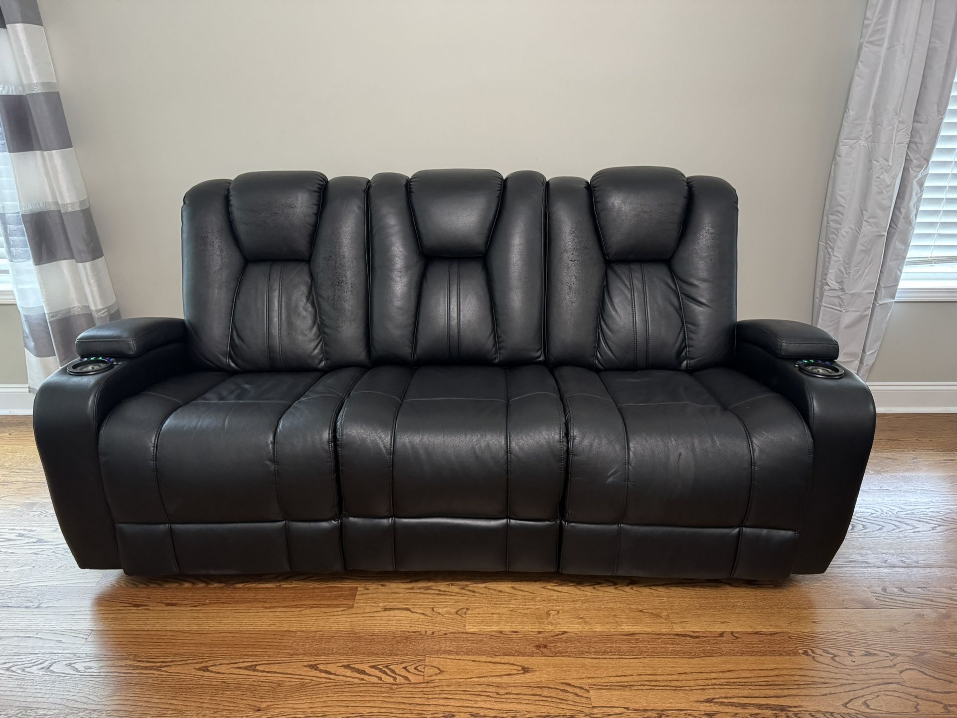 Black Leather Sofas