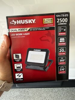 (21) HUSKY 2500 LUMENS DUAL POWER RECHARGEABLE BATTERY OR SOLAR POWERED LED LIGHT