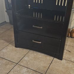 Tv/Dresser 