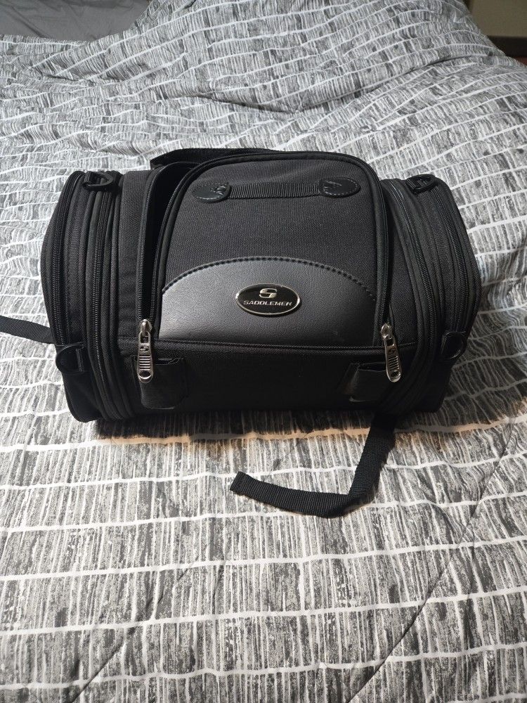 Saddlemen Round Rear Saddlebag