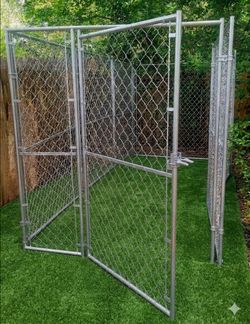 Chain Link Dog Kennel Enclosure with Gate