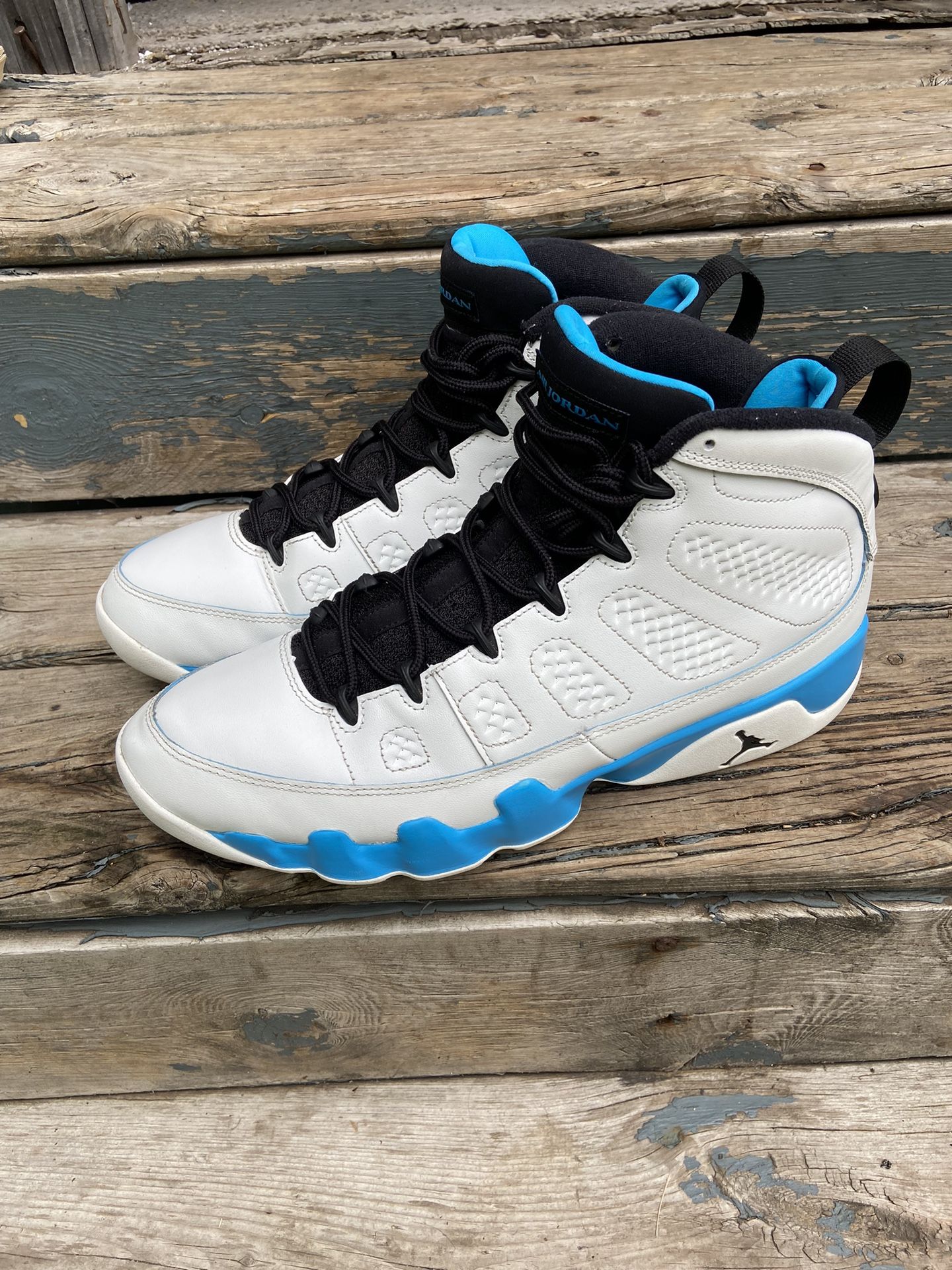 Jordan 9 Powder blue (USED)