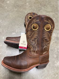The Ariat Men's Heritage Roughstock Square Toe Cowboy Boot