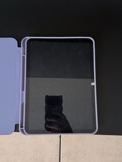iPad 10th generation ￼