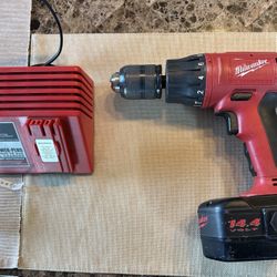 Milwaukee Cordless Drill