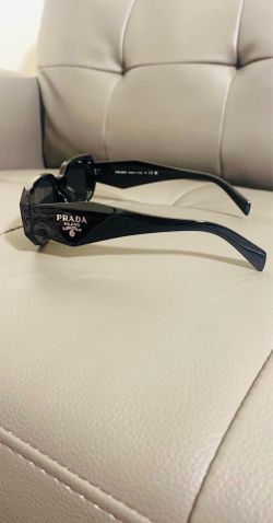 Prada sunglasses ‼️🚨‼️