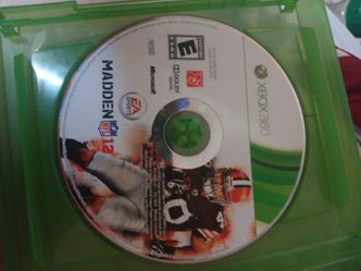 Madden NFL 12 Xbox 360 Game Disc