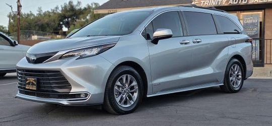 2021 Toyota Sienna