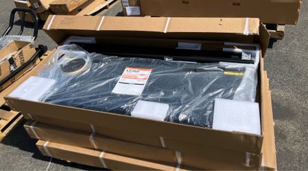 LT350 Folding Tonneau Cover