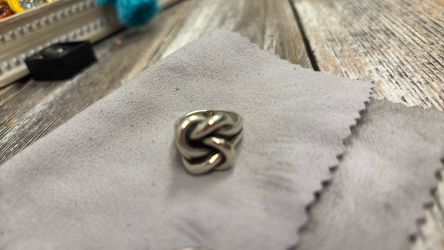 Knot ring James Avery