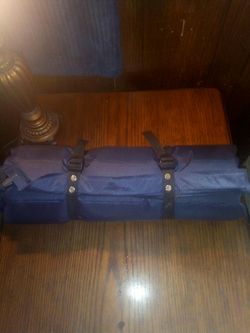 Roll up self-inflating sleeping pad