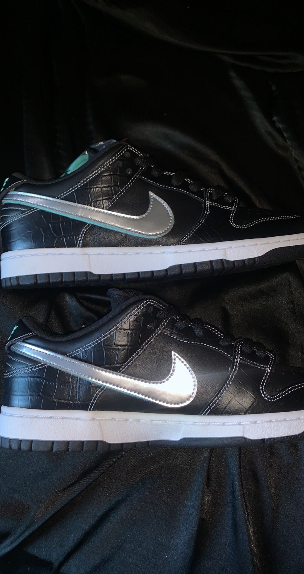 DS DIAMOND DUNKS 