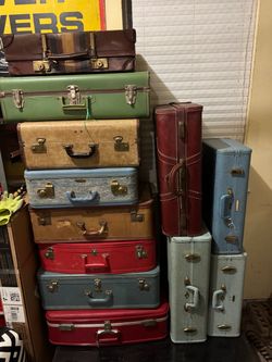 Lot of Vintage Hard-Shell Suitcases all era all prices