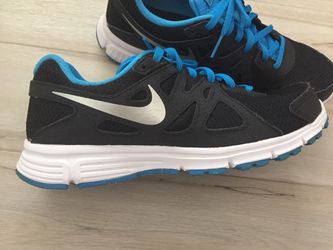 Nike shoes brand new