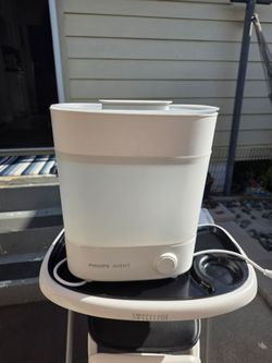 Baby bottles sterilizer