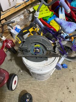 Dewalt flex volt circular saw
