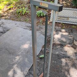 Role Paper Dispenser 