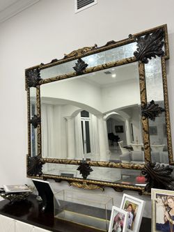 Mirror 