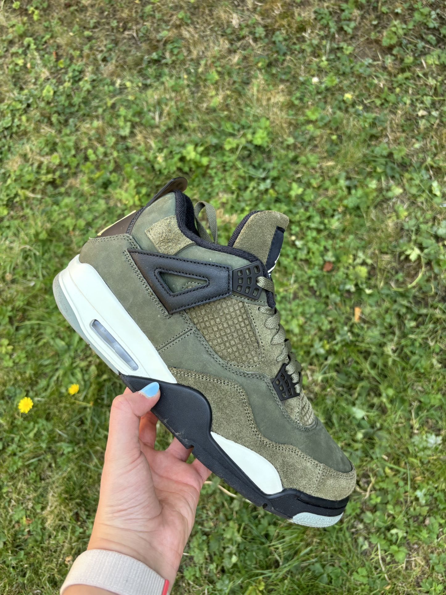 Jordan 4 Olive